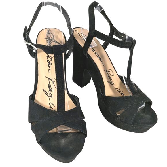 NWOT-1 SHOW! AMERICAN RAG! BLACK SUEDE MICROFIBER SUPER CHUNKY HEELS! SZ 10M - Picture 1 of 10